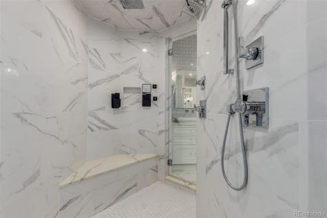 8017 S Valleyhead Way Aurora CO 80016