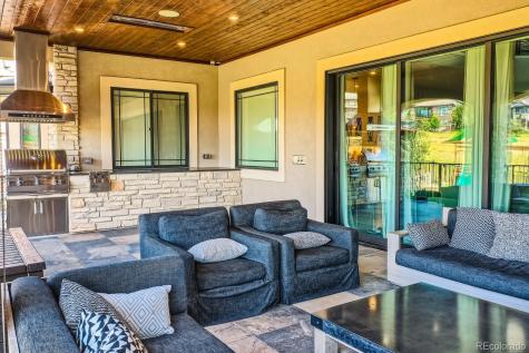 8017 S Valleyhead Way Aurora CO 80016