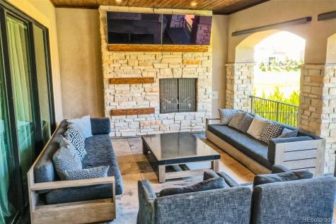 8017 S Valleyhead Way Aurora CO 80016