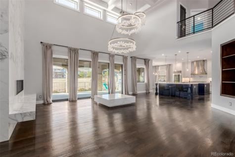 8017 S Valleyhead Way Aurora CO 80016