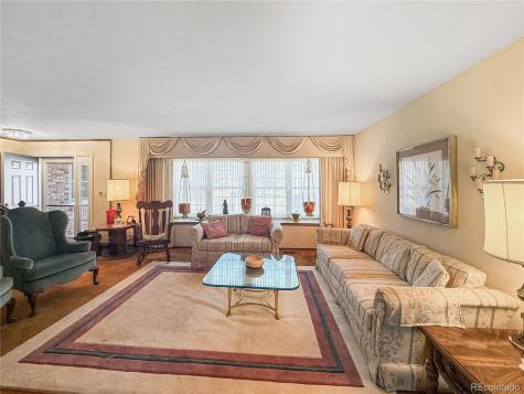 6104 E Mineral Drive Centennial CO 80112