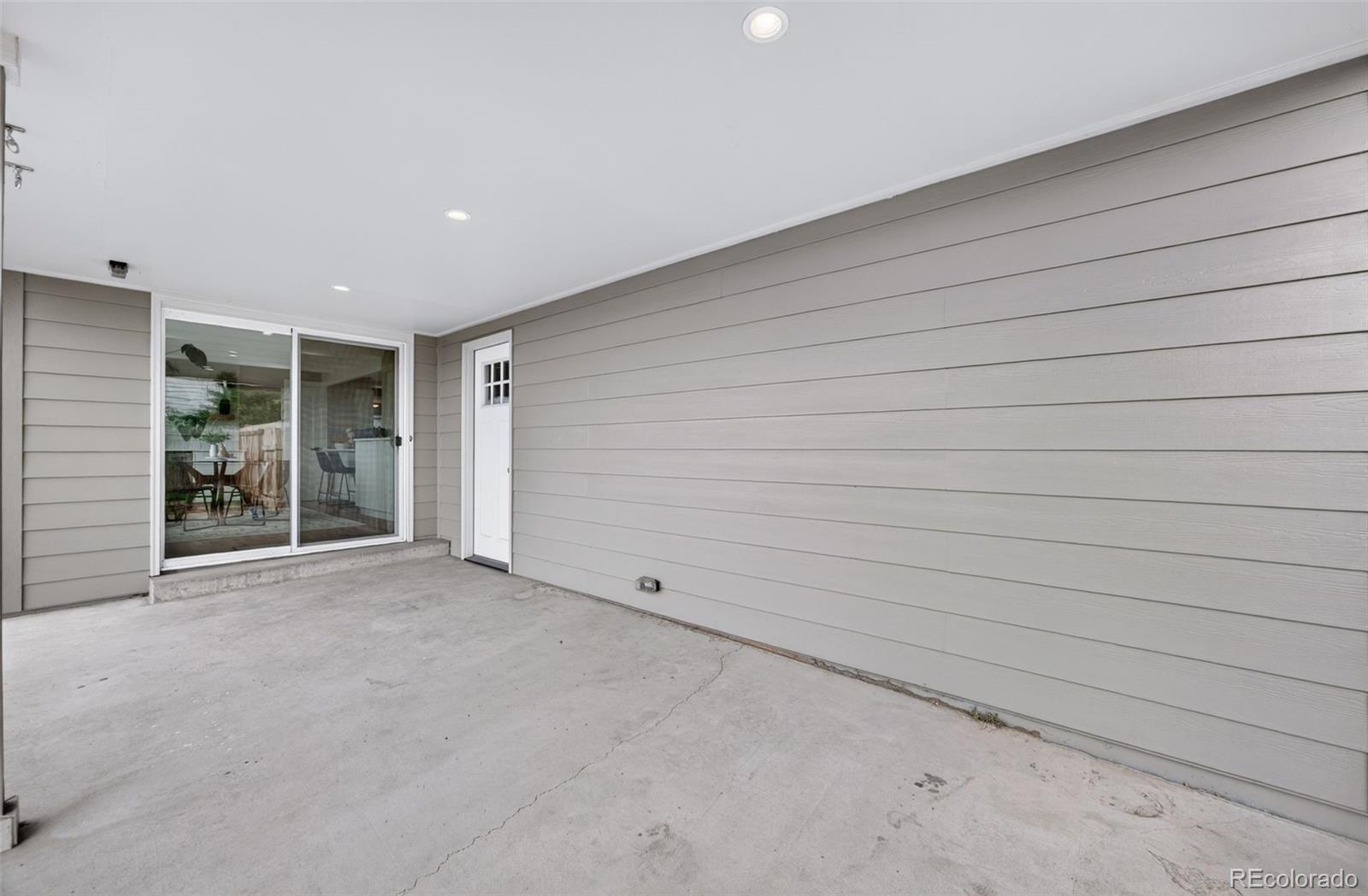 3075 S Holly Place Denver CO 80222