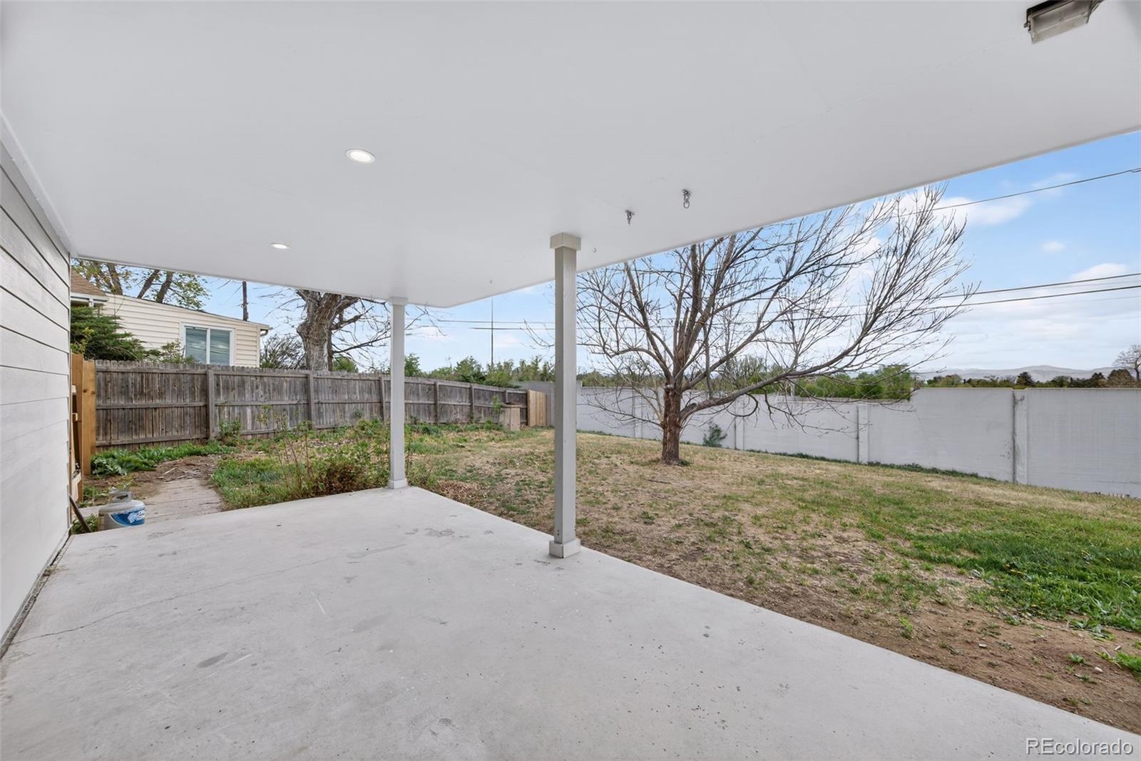 3075 S Holly Place Denver CO 80222