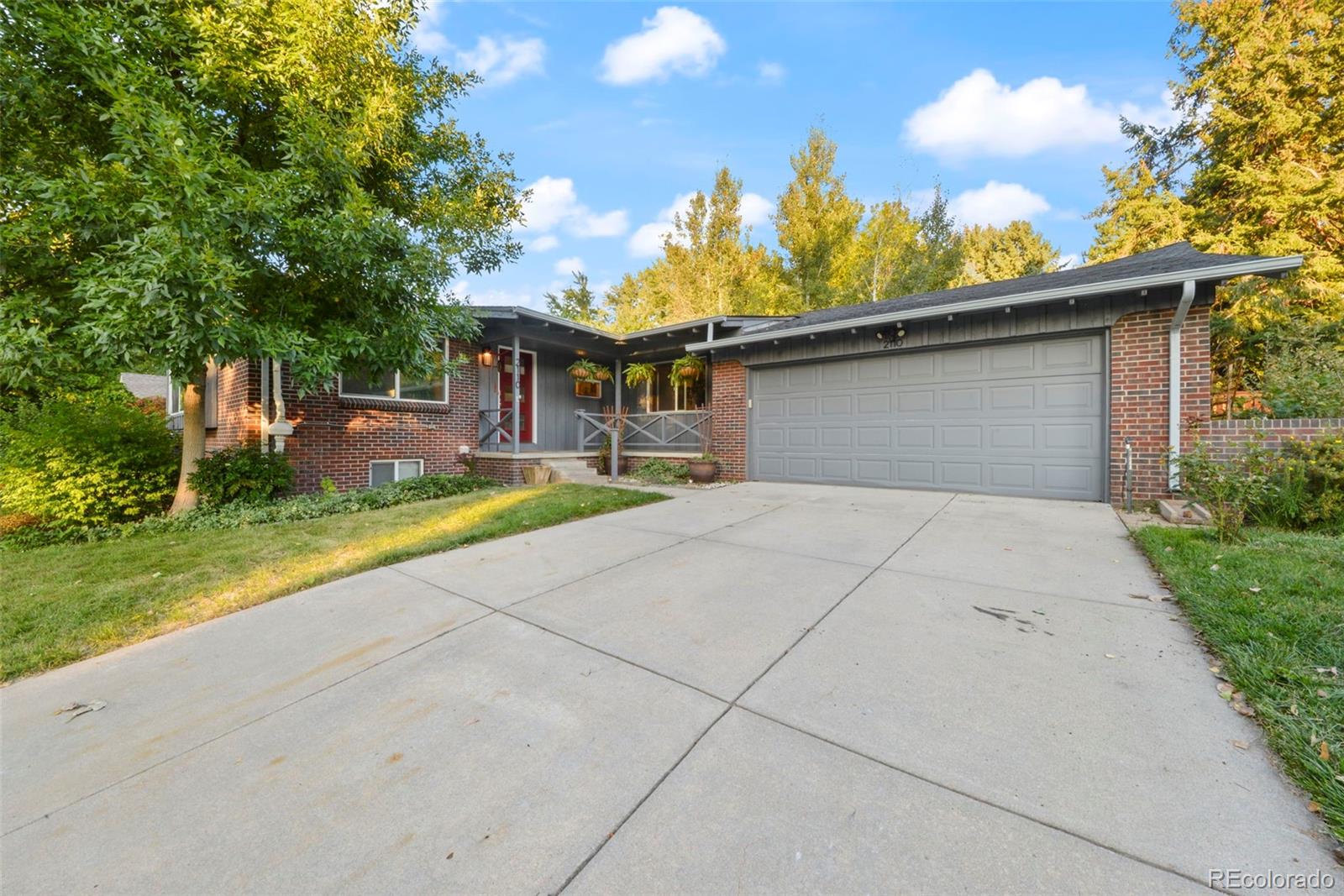 2110 Tabor Drive Lakewood CO 80215