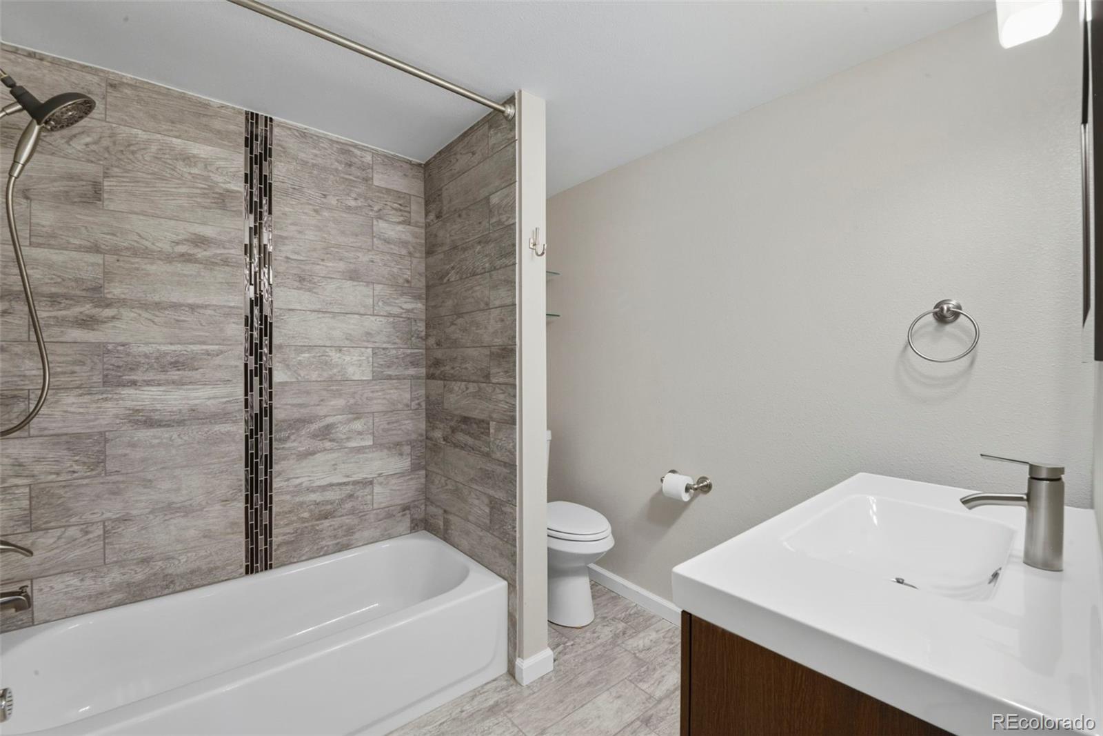 2110 Tabor Drive Lakewood CO 80215