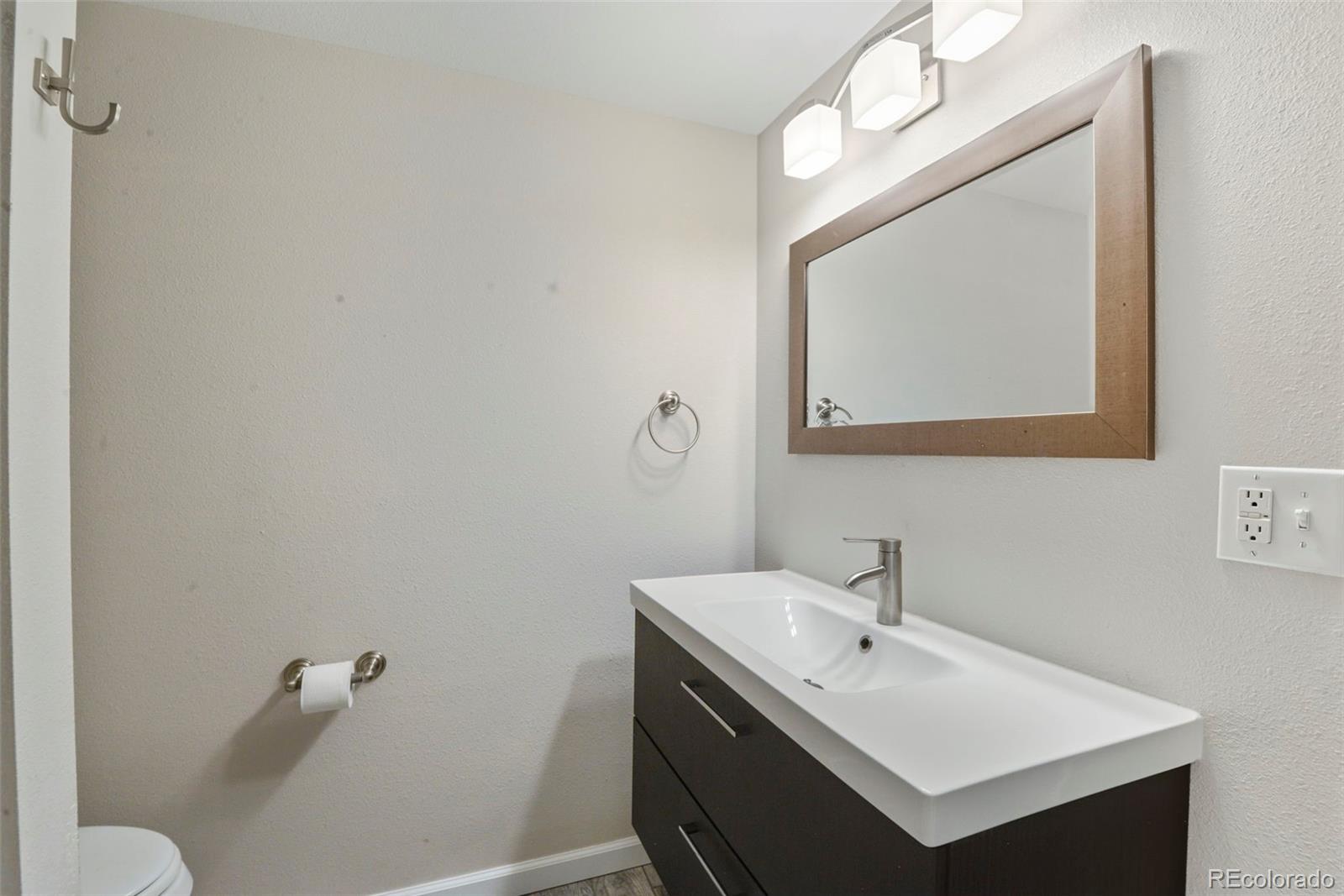 2110 Tabor Drive Lakewood CO 80215
