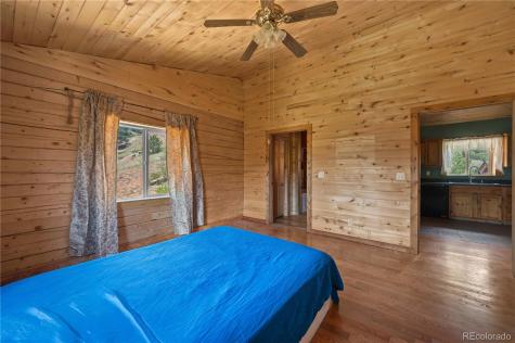 927 Stonehenge Florissant CO 80816