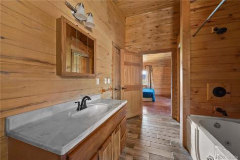 927 Stonehenge Florissant CO 80816