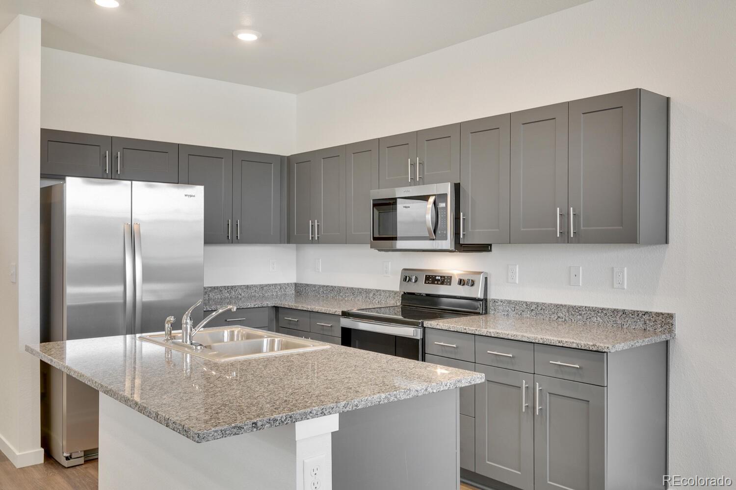 9825 Bahama Street Commerce City CO 80022