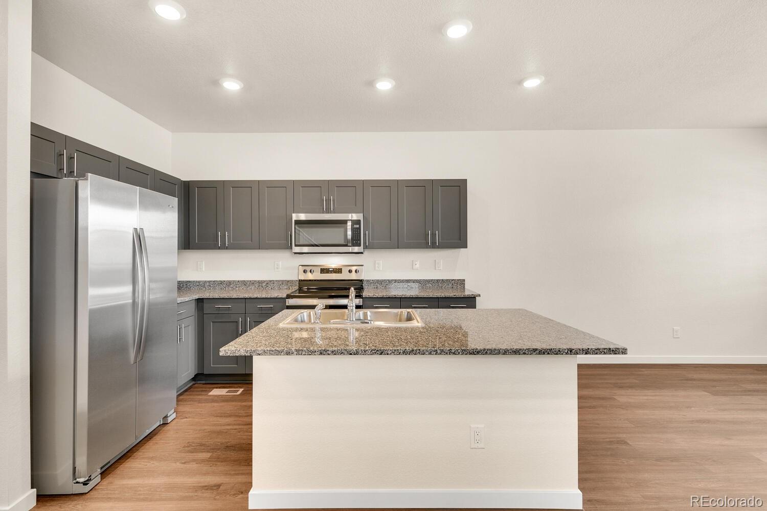 9825 Bahama Street Commerce City CO 80022