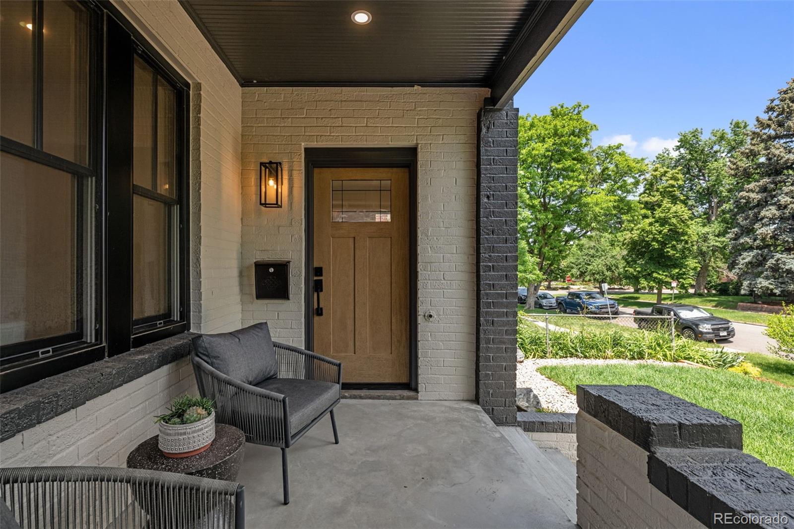 2569 Forest Street Denver CO 80207