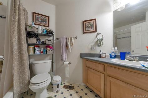 2246 S Ensenada Street Aurora CO 80013