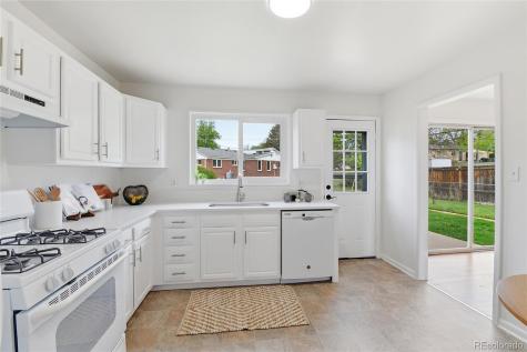 4773 S Newton Street Littleton CO 80123