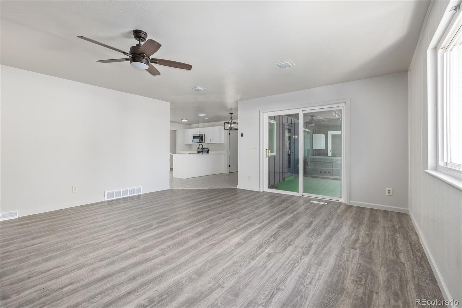 2538 S Dover Way Lakewood CO 80227