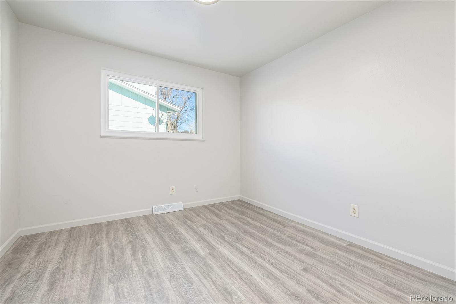 2538 S Dover Way Lakewood CO 80227