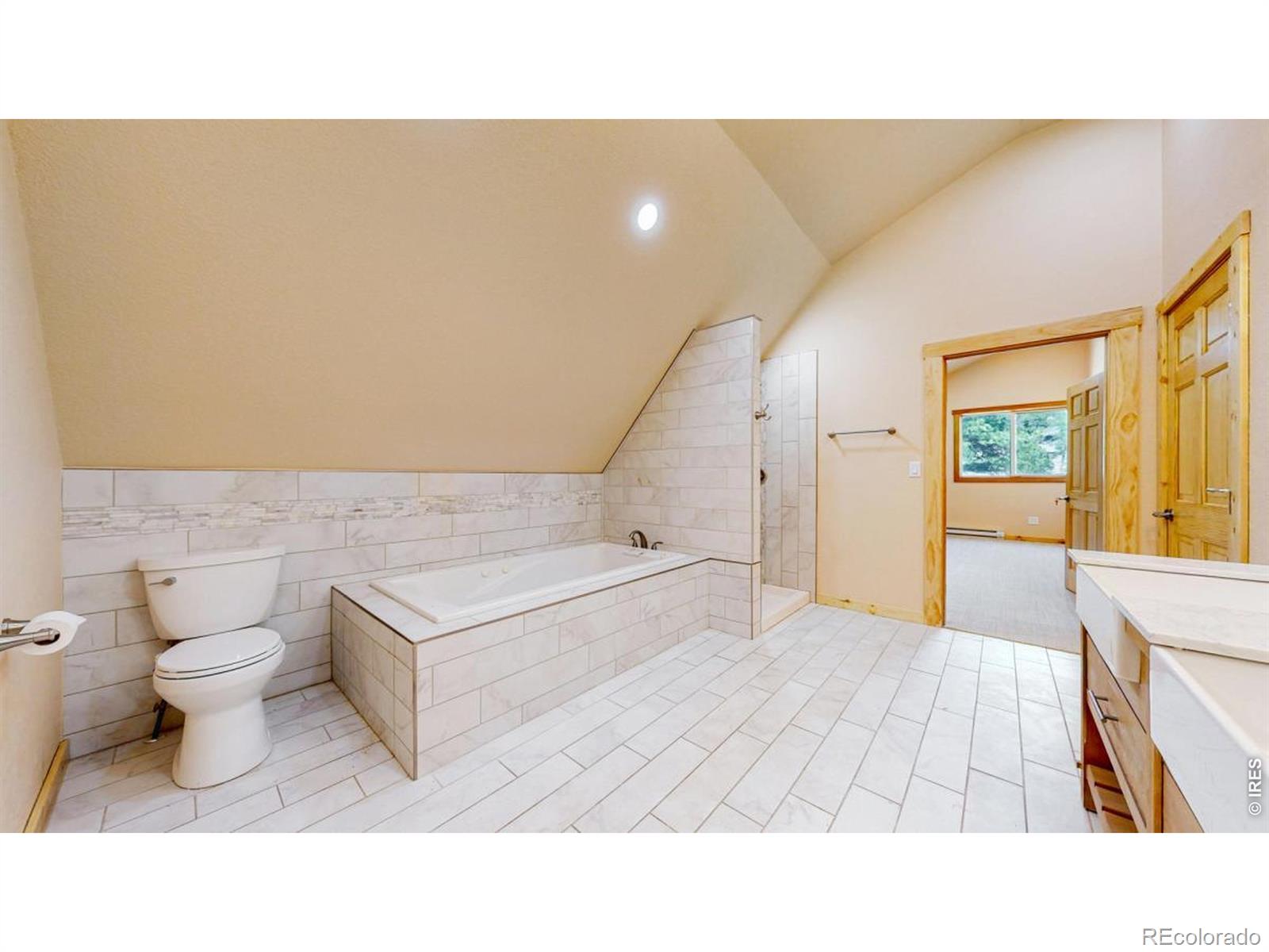 598 Taylor Road Lyons CO 80540