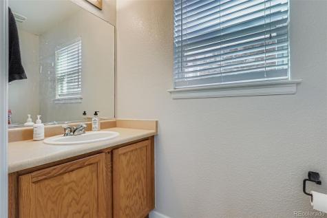 26053 E Geddes Circle Aurora CO 80016
