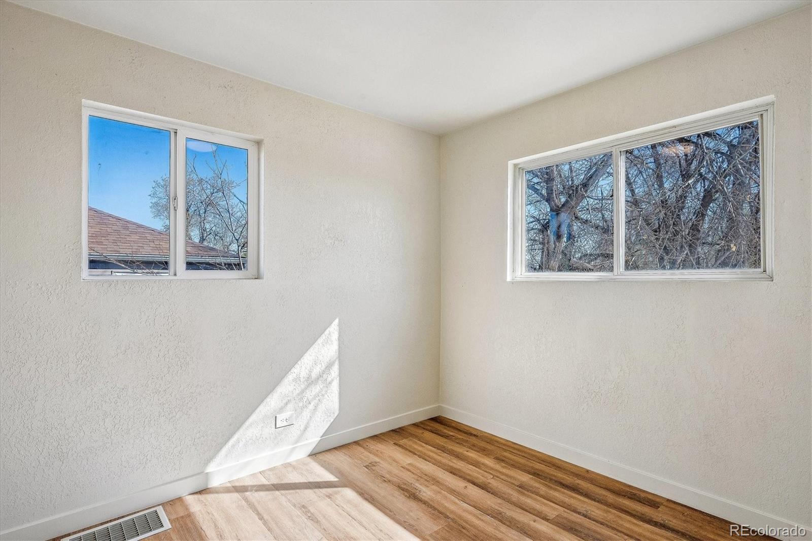 802 Julian Denver CO 80204