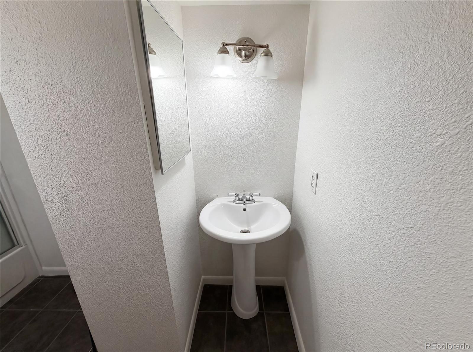 1760 S Oneida Street Denver CO 80224
