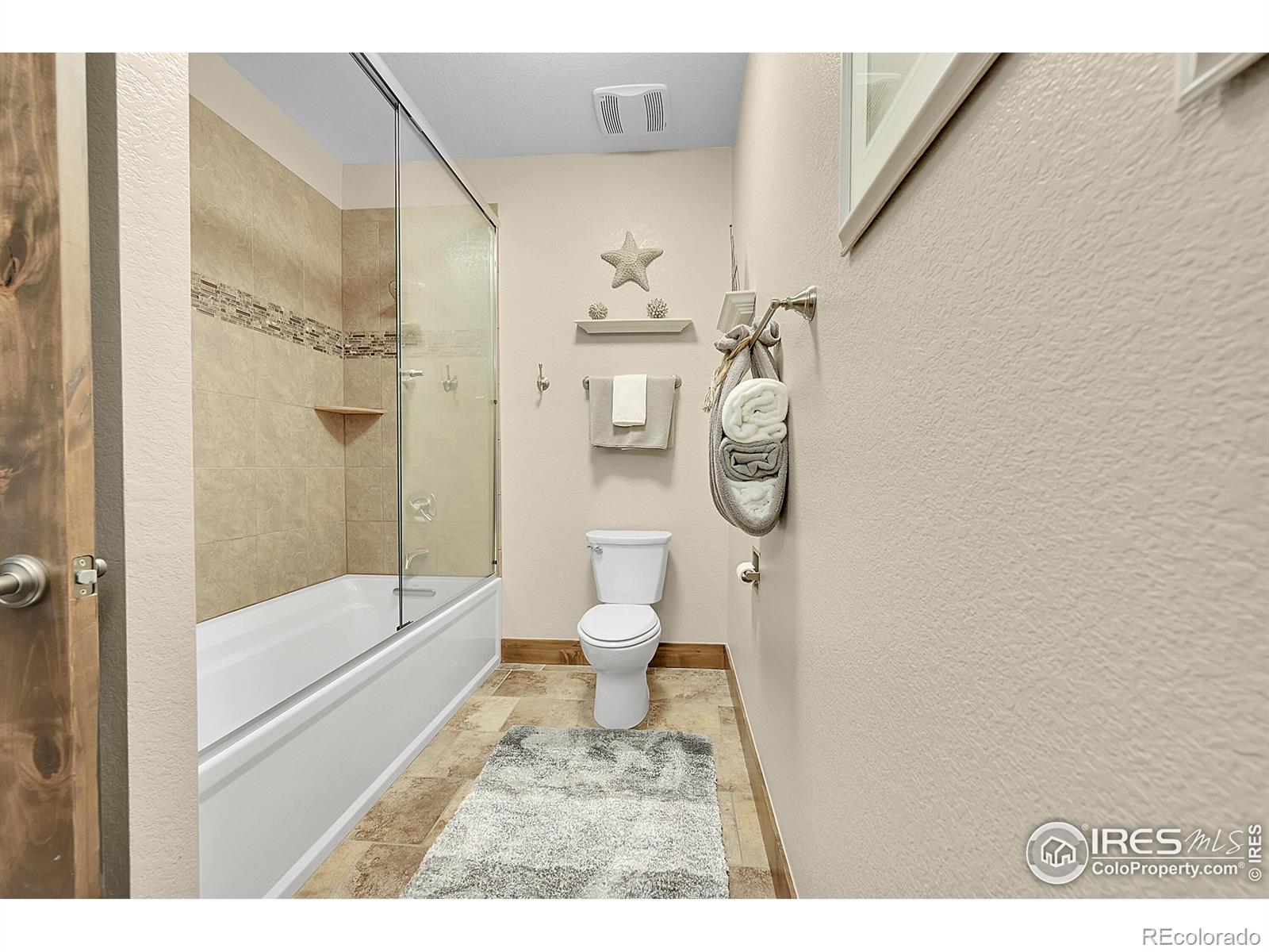 608 Riverside Court Greeley CO 80634