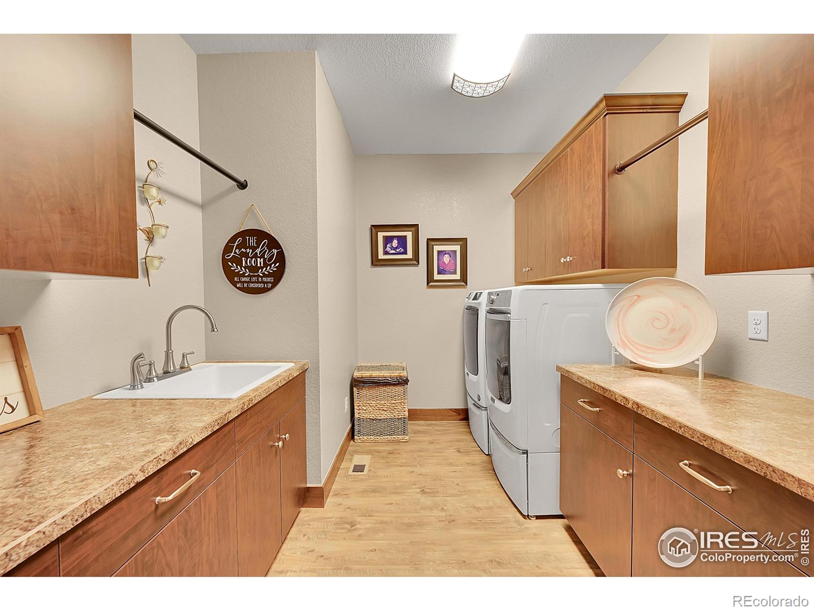 608 Riverside Court Greeley CO 80634