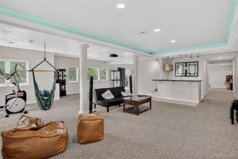 6103 S Kalispell Street Aurora CO 80016