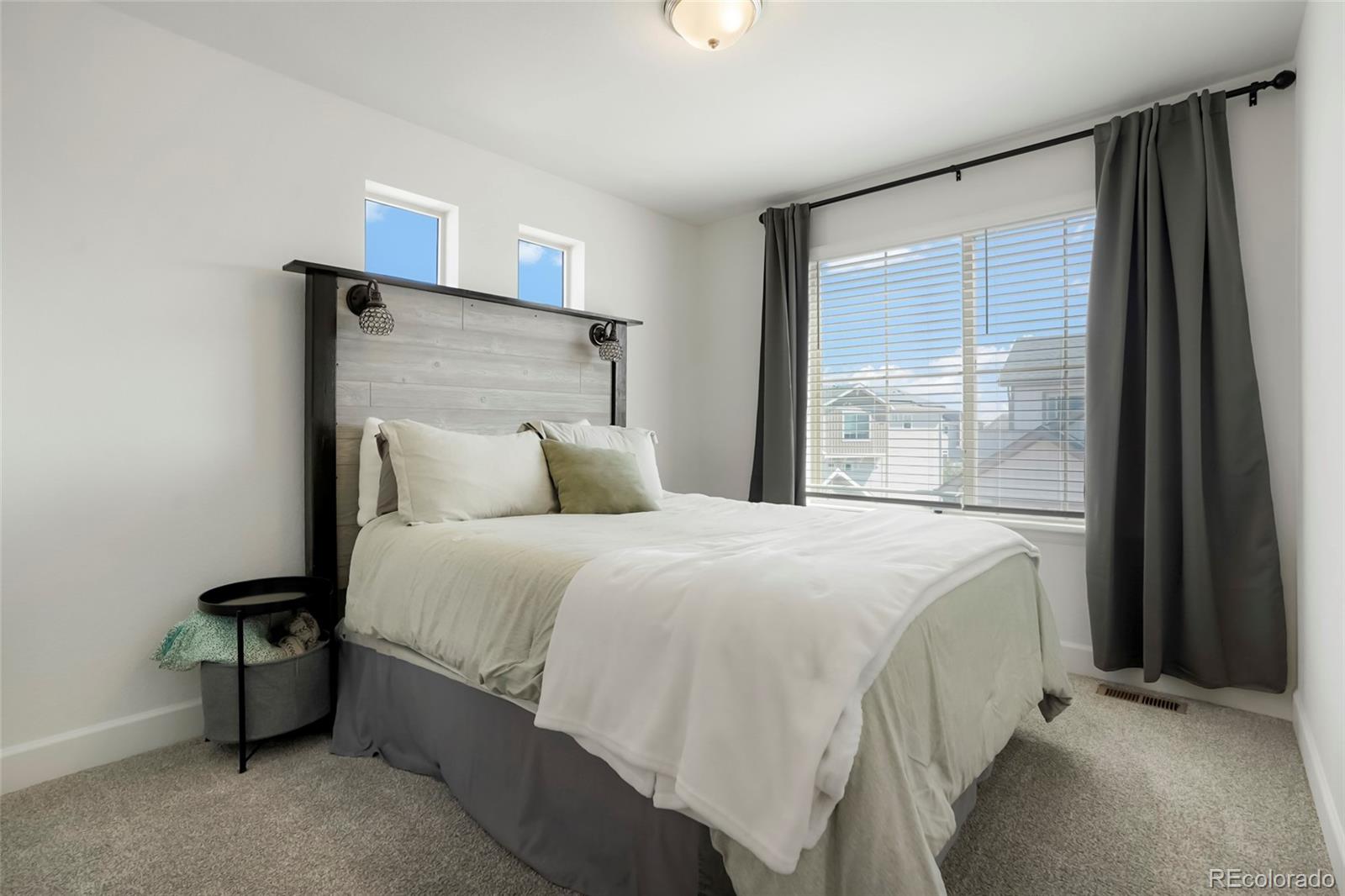 10562 Truckee Street Commerce City CO 80022