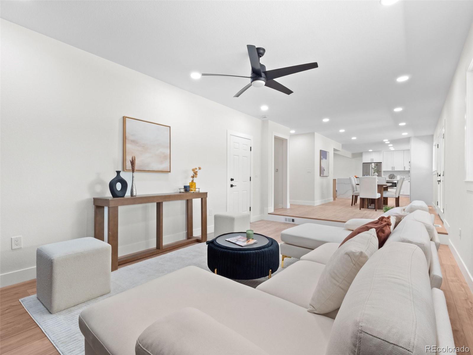 5126 W Freemont Littleton CO 80128