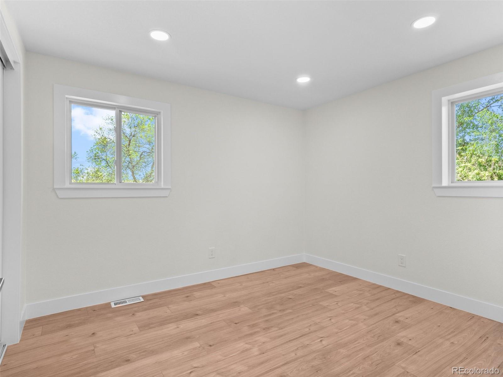 5126 W Freemont Littleton CO 80128