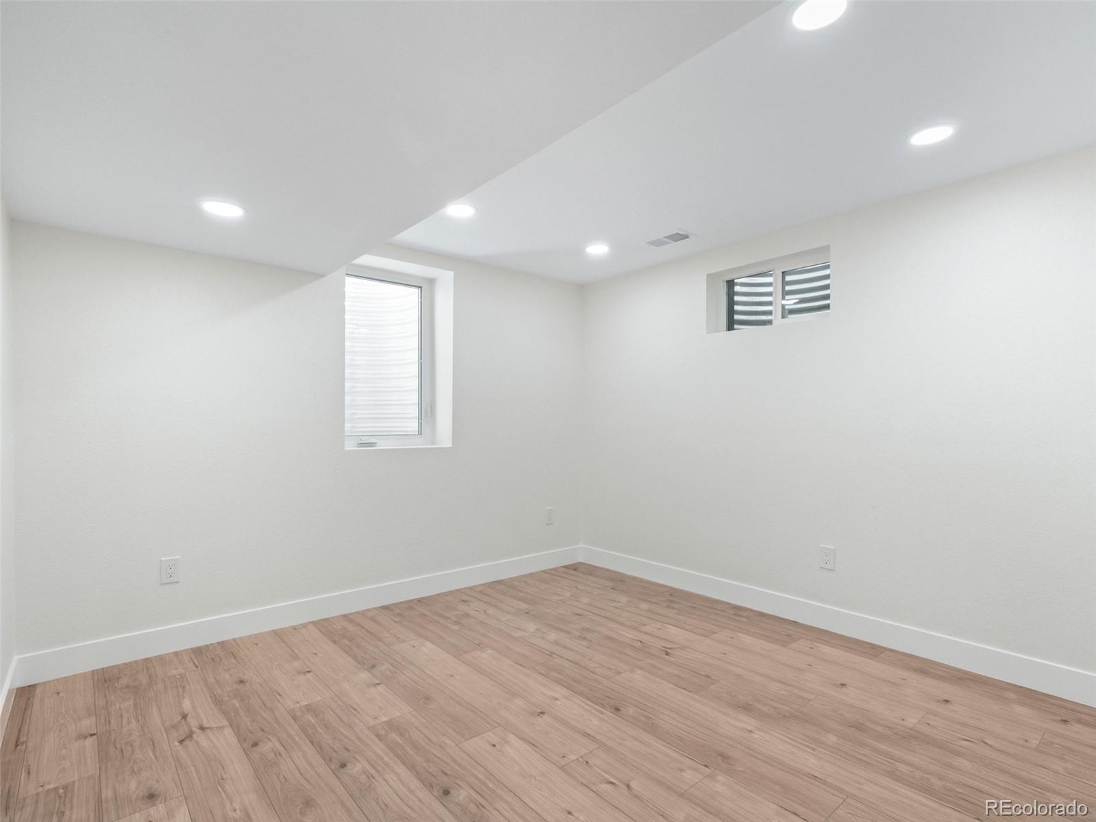 5126 W Freemont Littleton CO 80128