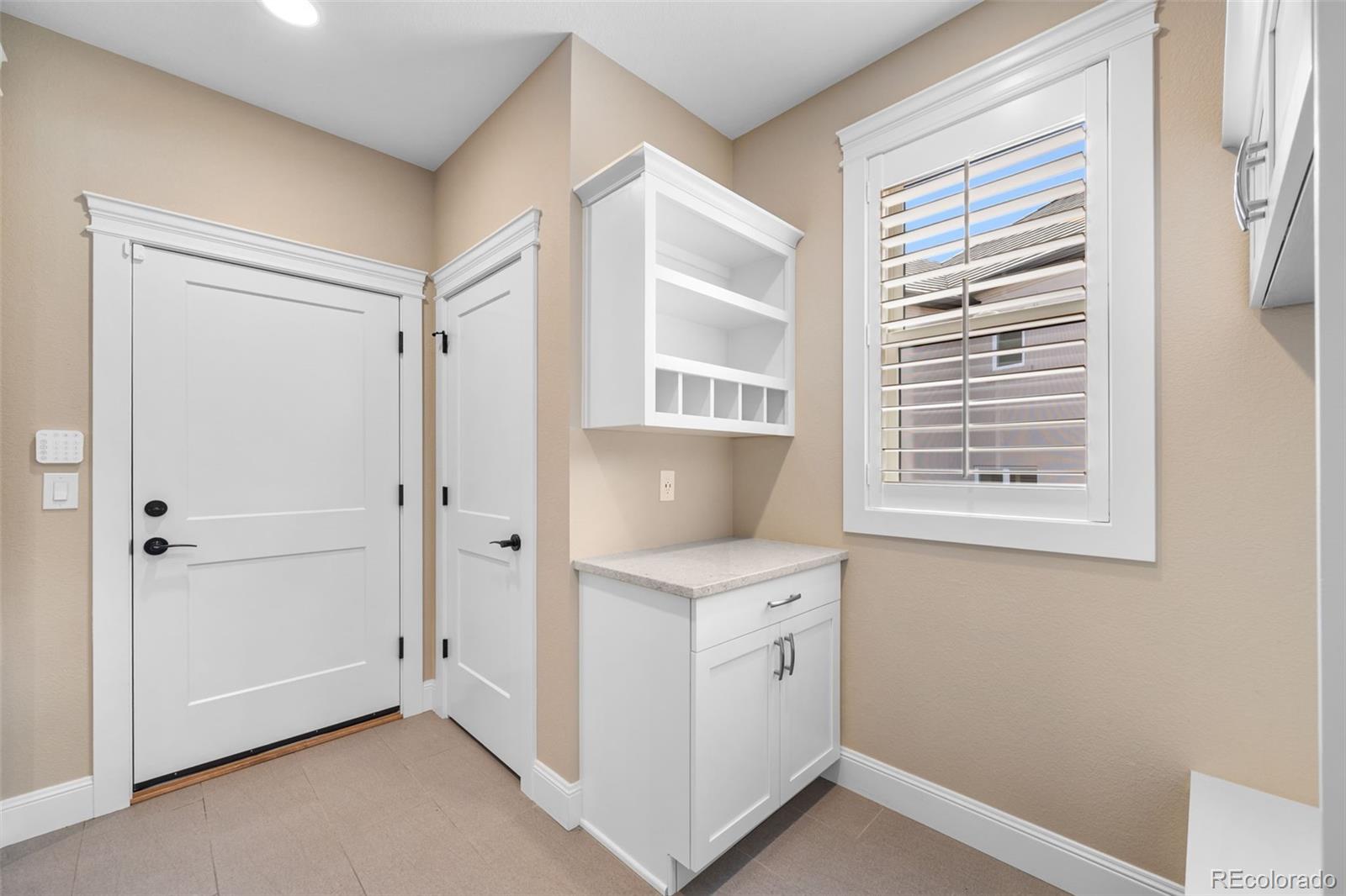 27001 E Long Circle Aurora CO 80016
