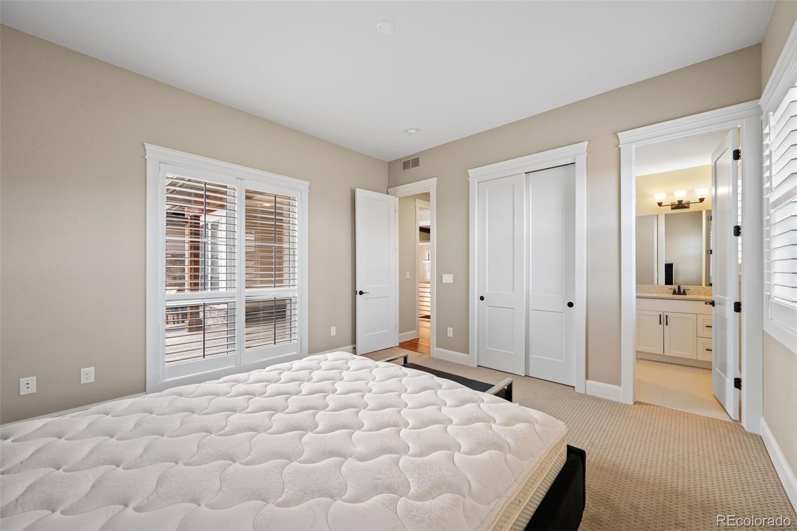 27001 E Long Circle Aurora CO 80016
