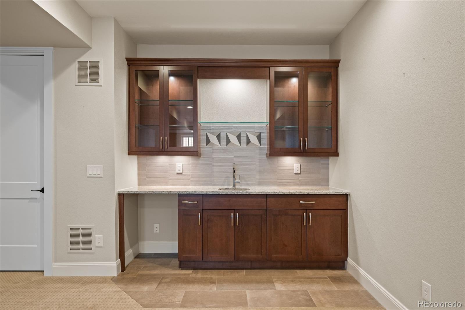 27001 E Long Circle Aurora CO 80016