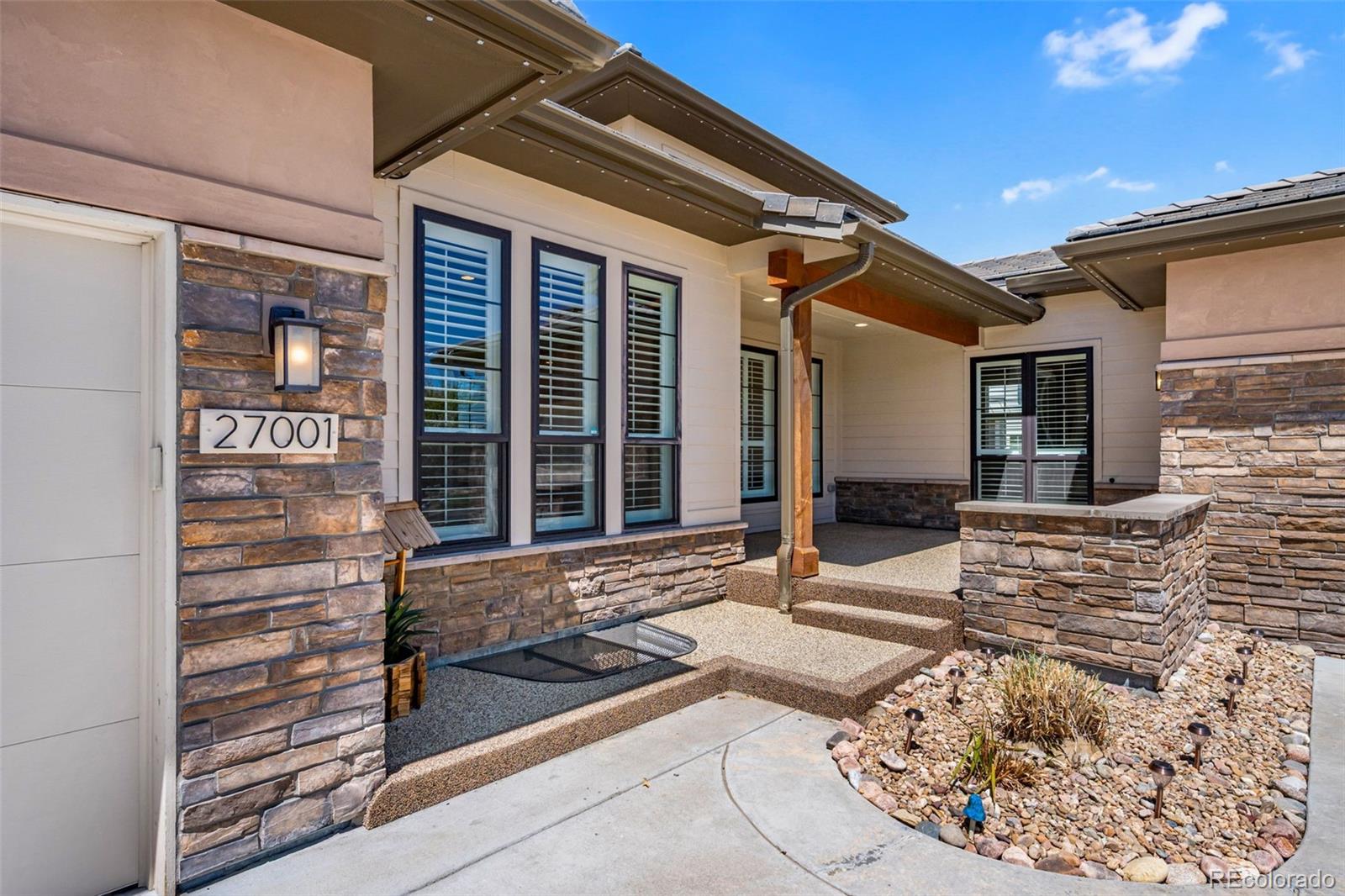 27001 E Long Circle Aurora CO 80016