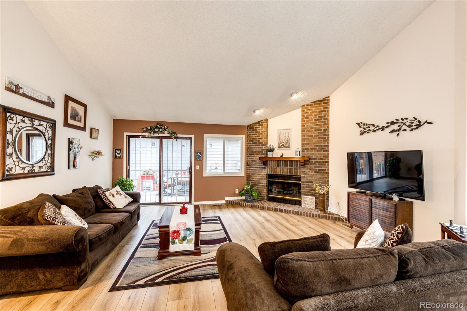 2550 S Iris Street Lakewood CO 80227