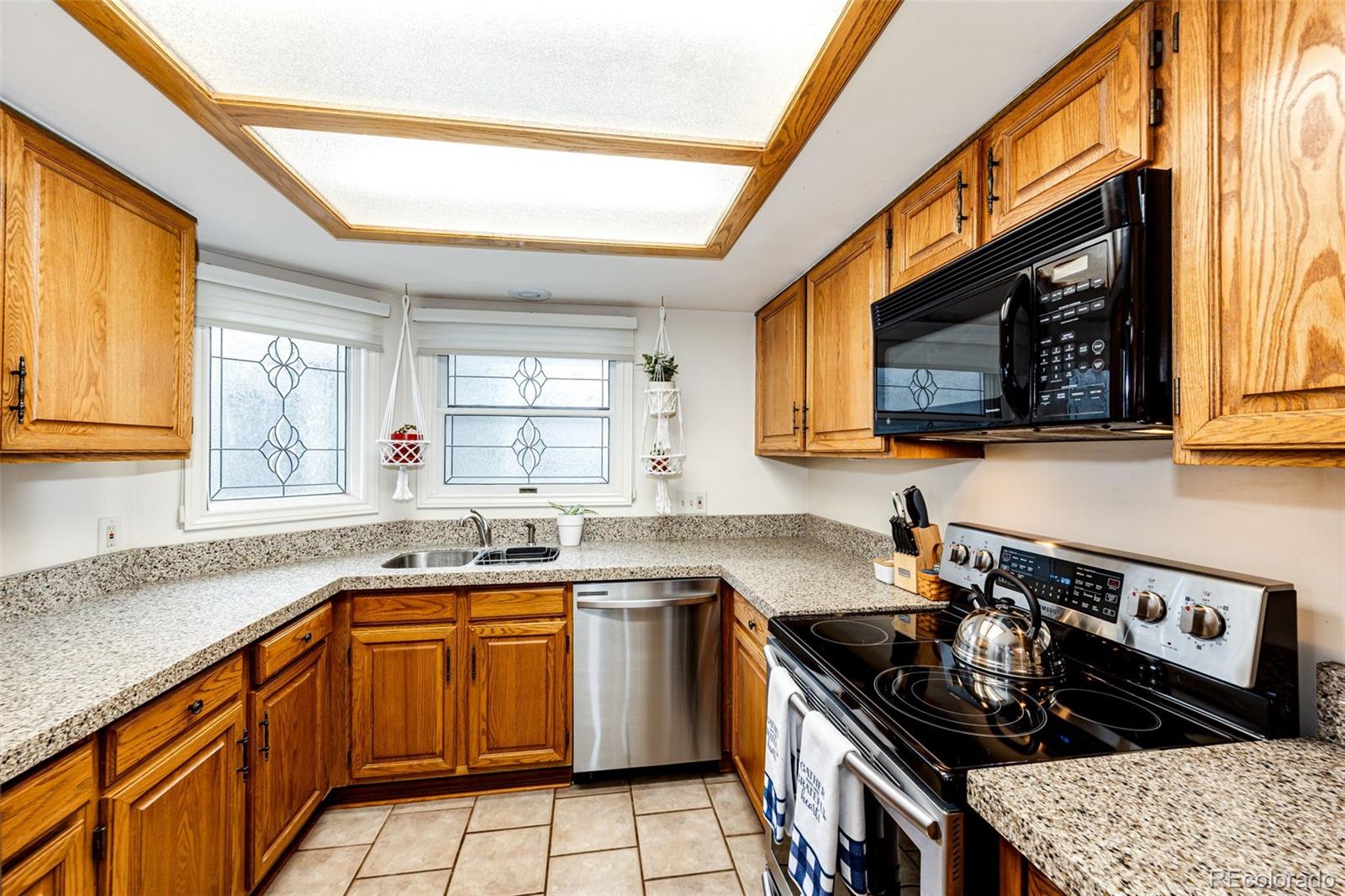 2550 S Iris Street Lakewood CO 80227