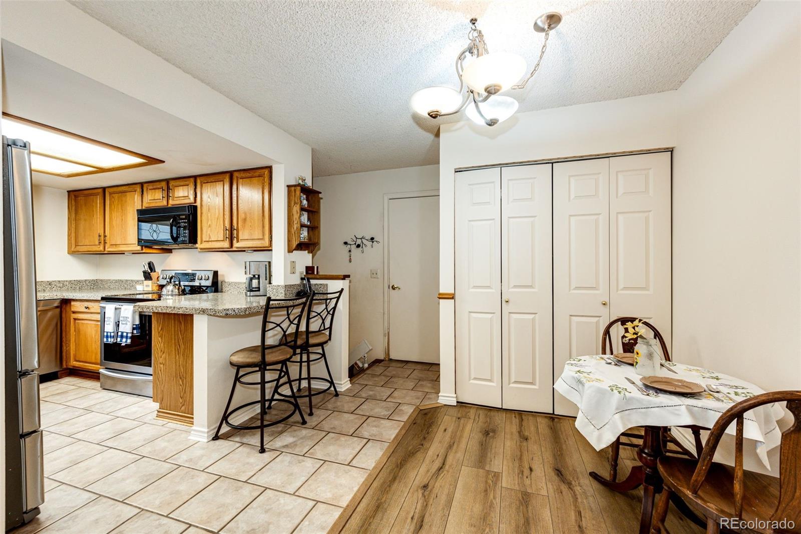 2550 S Iris Street Lakewood CO 80227