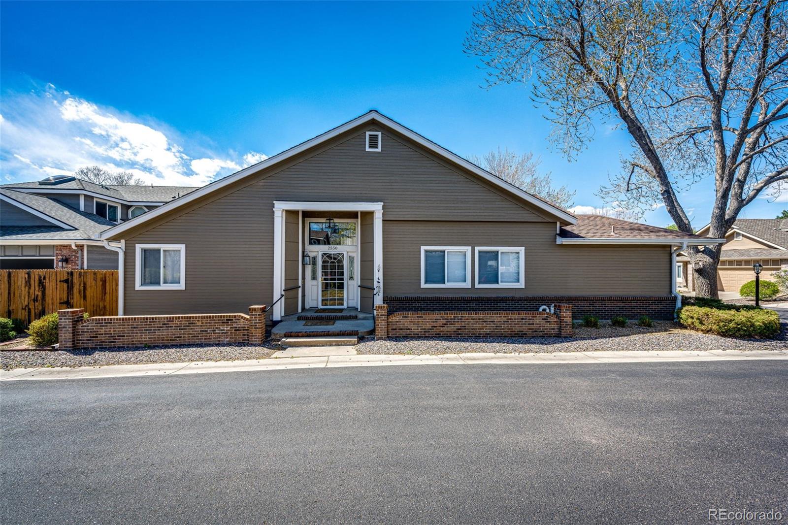 2550 S Iris Street Lakewood CO 80227
