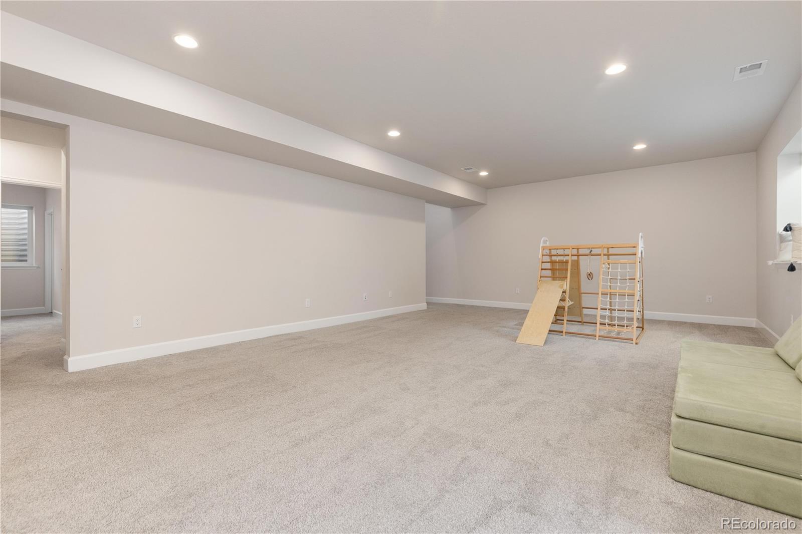 3906 N Irvington Street Aurora CO 80019