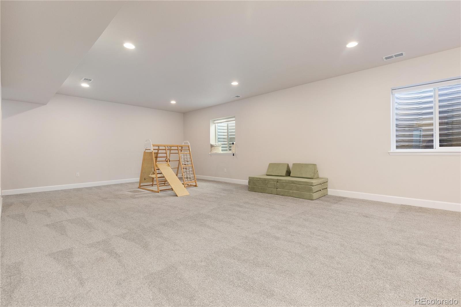 3906 N Irvington Street Aurora CO 80019
