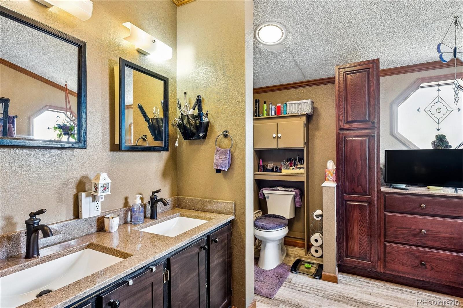 781 S Biloxi Street Aurora CO 80018