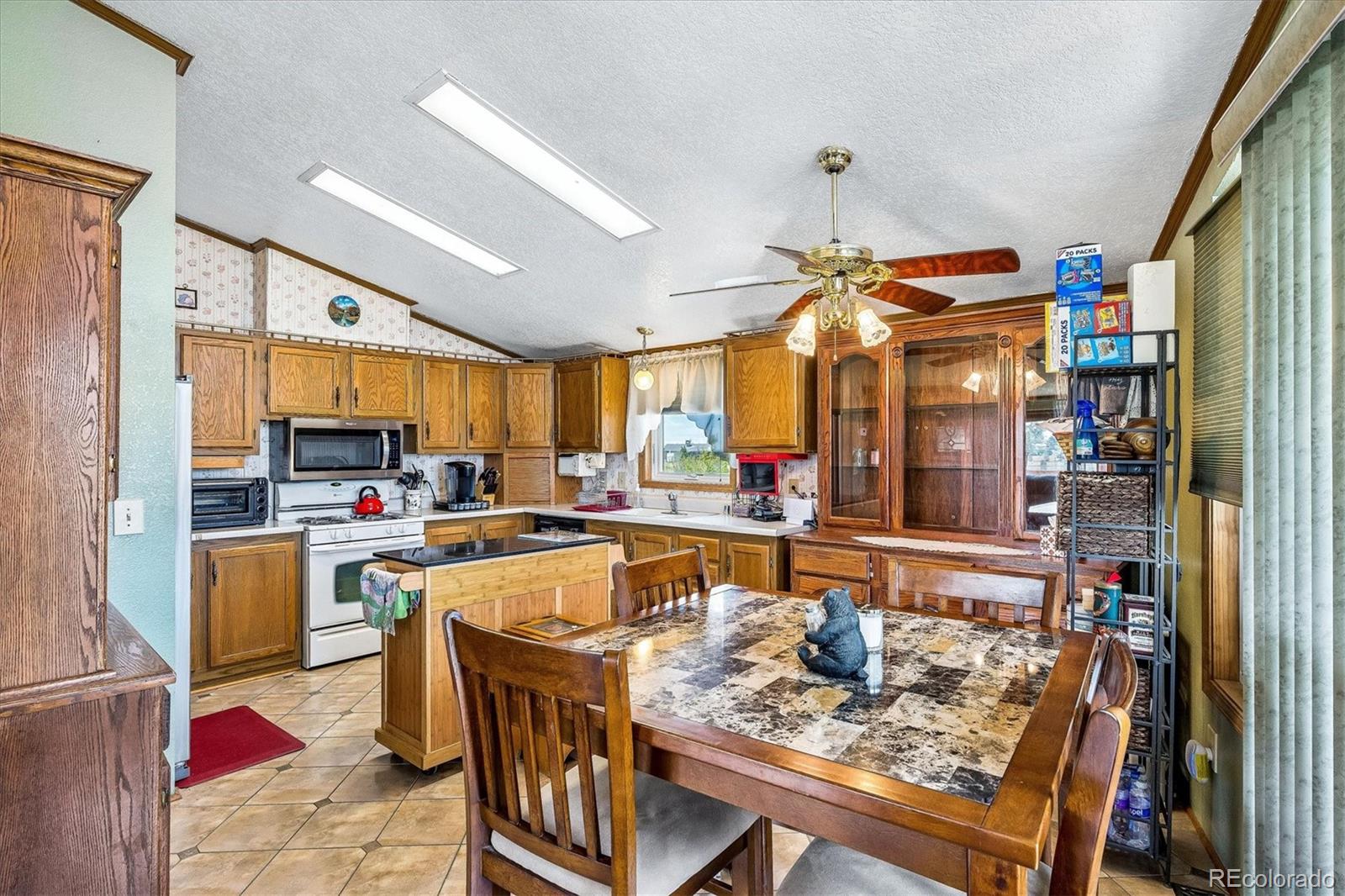781 S Biloxi Street Aurora CO 80018