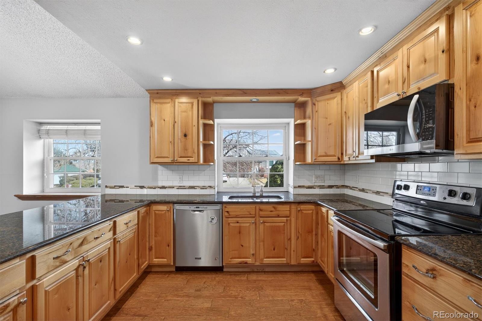 2761 S Salida Way Aurora CO 80013