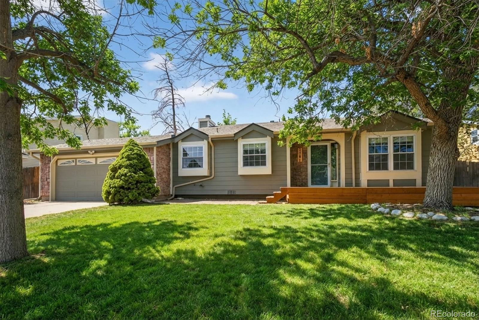 2761 S Salida Way Aurora CO 80013