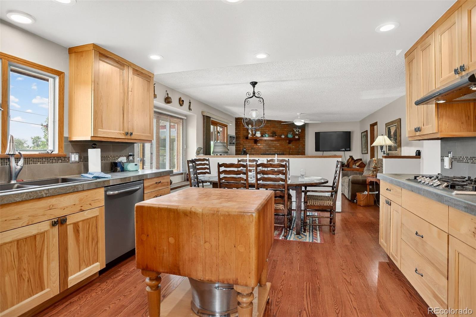 2316 Horseshoe Circle Longmont CO 80504