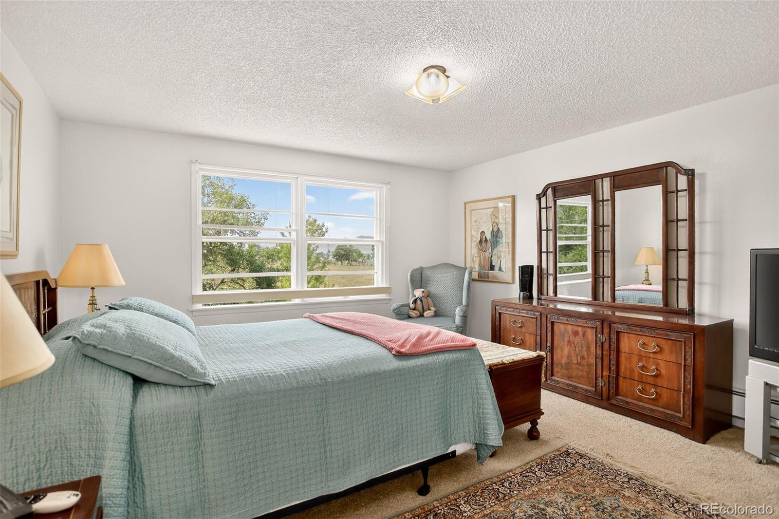 2316 Horseshoe Circle Longmont CO 80504