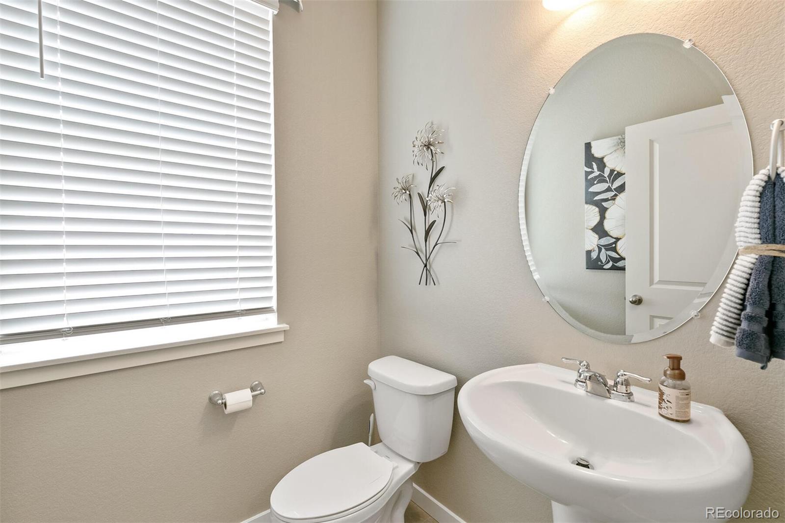 43049 Ganton Club Street Elizabeth CO 80107