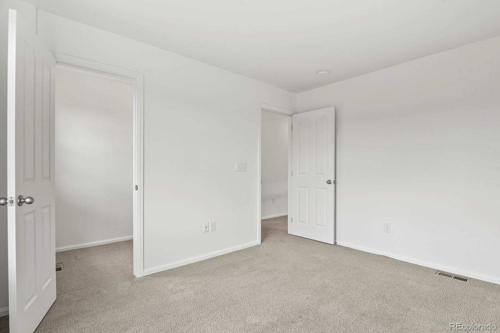 6021 S Irvington Court Aurora CO 80016