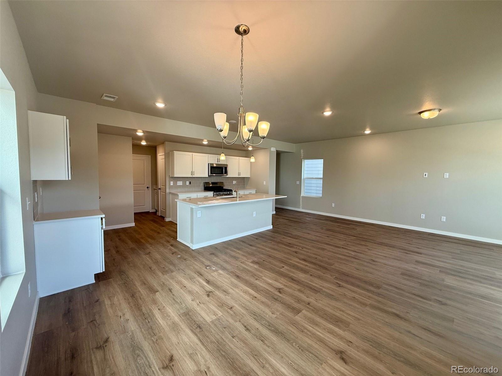 834 N Bently Street Watkins CO 80137