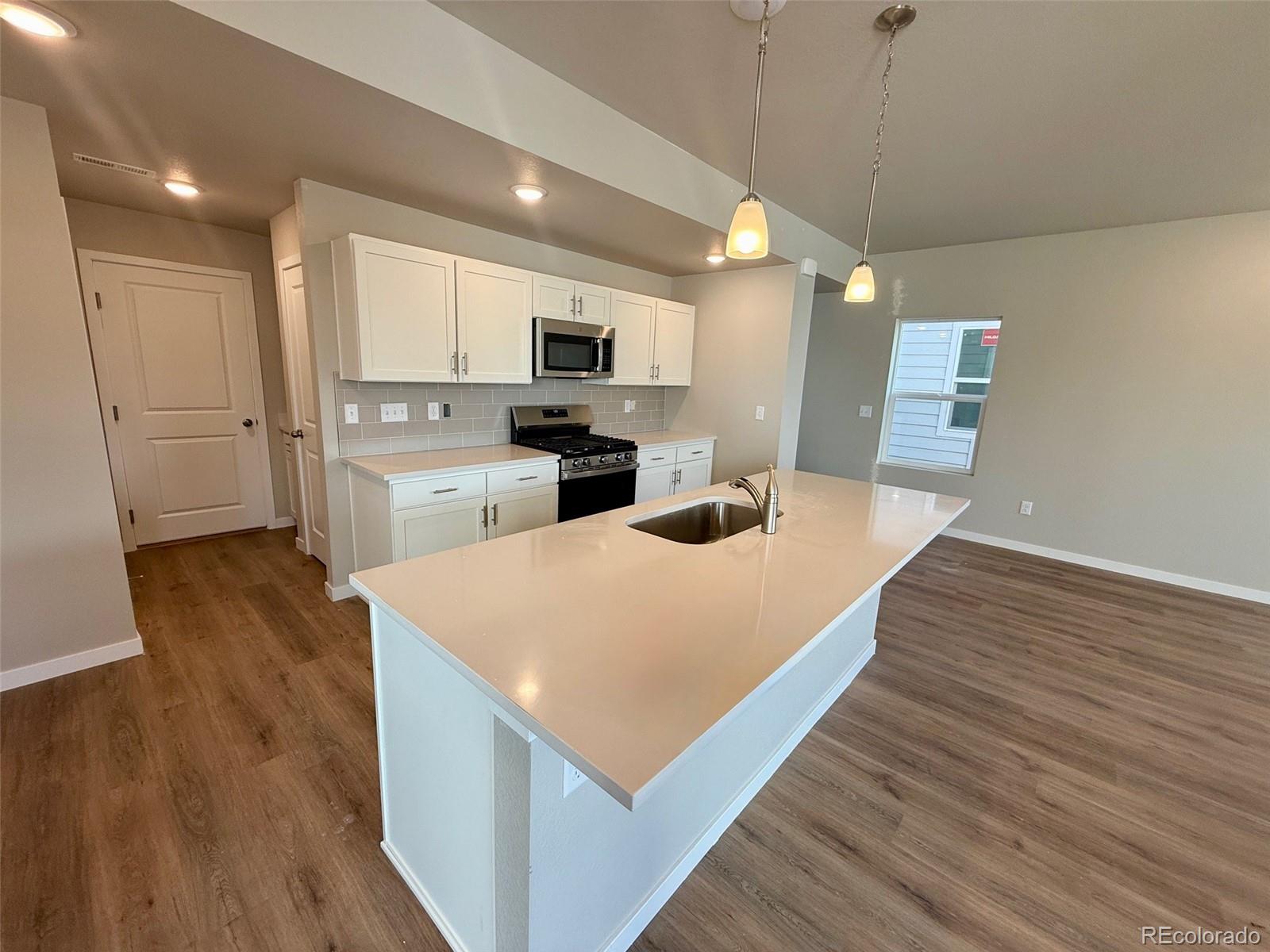 834 N Bently Street Watkins CO 80137